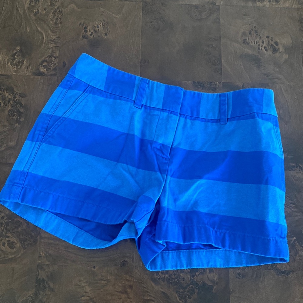 Vineyard Vines striped classic twill short